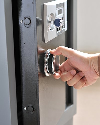 Top Locksmith Services Cleveland, OH 216-654-9529 Top Locksmith Services Cleveland, OH 216-654-9529