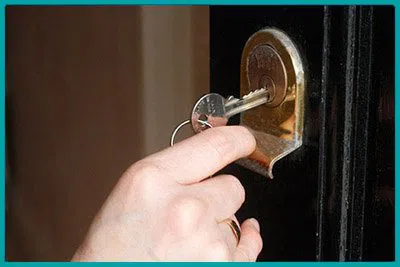 Top Locksmith Services Cleveland, OH 216-654-9529 - 7-door-unlock